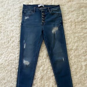 VERVET Los Angeles Cropped Skinny Distressed Denim EUC